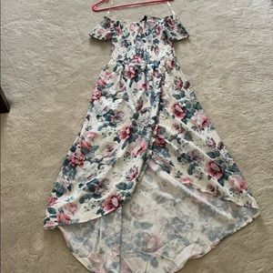 Beautiful Maxi dress - NWT